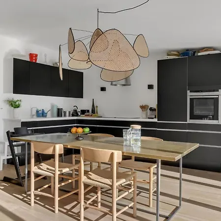 Hébergement de vacances Stunning In With Kitchen